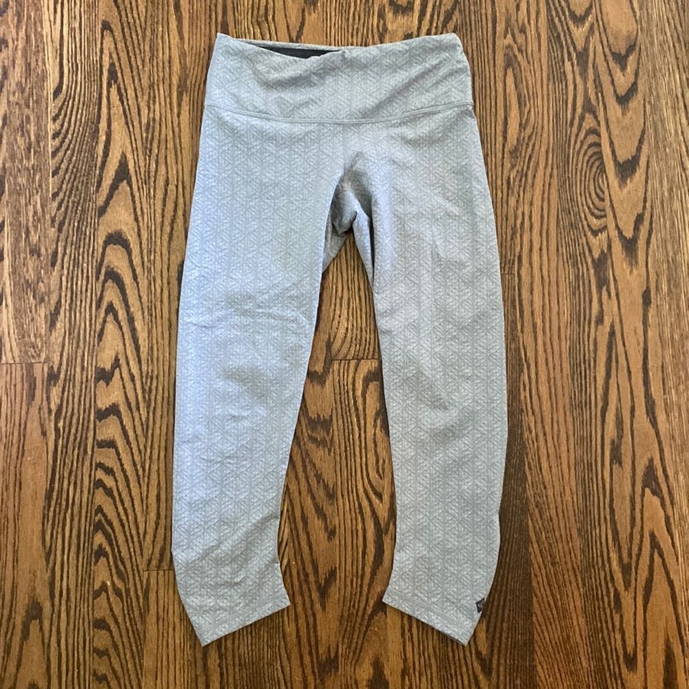 prAna Extra Small Cropped Workout Leggings Grey Elastic Waist Hidden Pocket